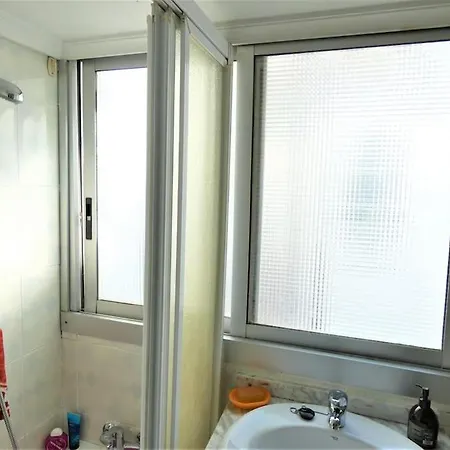 Atico En Plaza De Espana Lägenhet