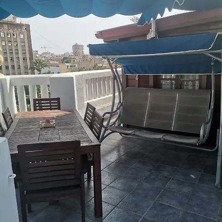 Atico En Plaza De Espana Lägenhet *